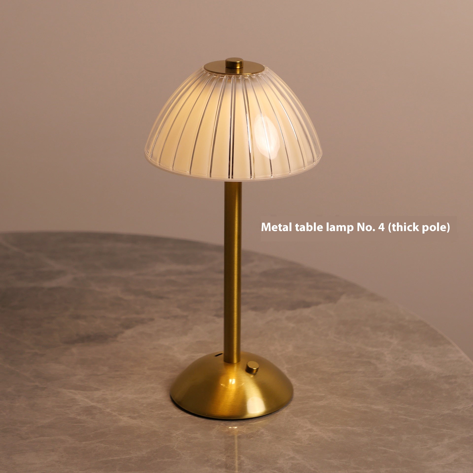 Metal Vintage Ornament Table Lamp Simple Night Light